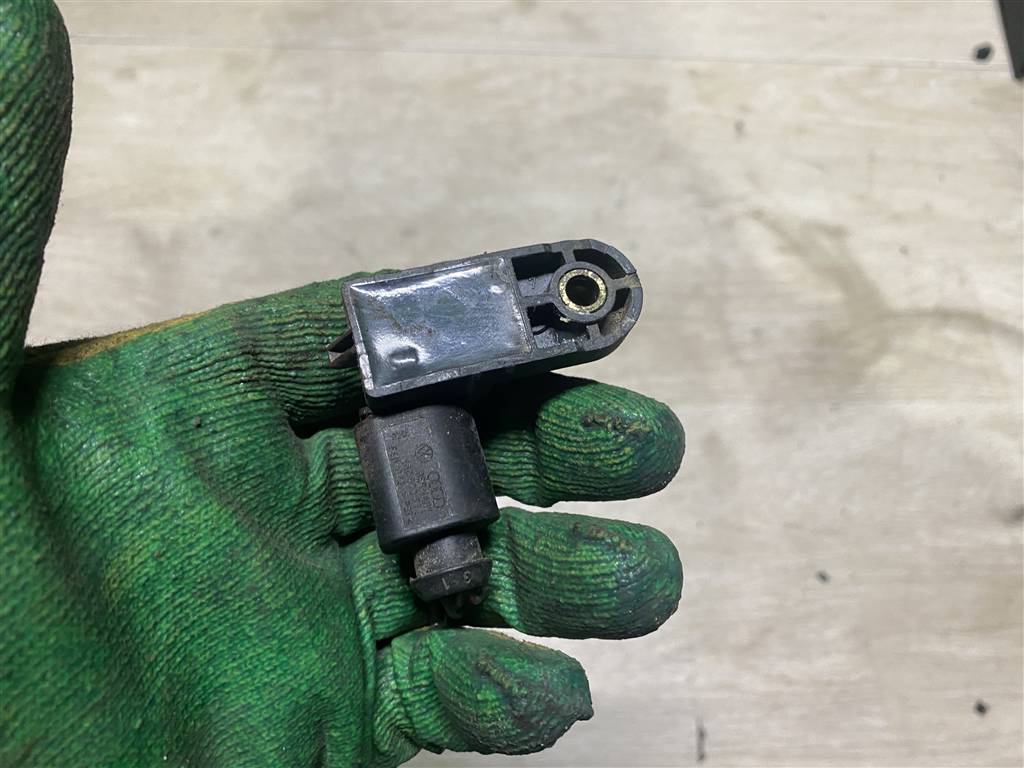 Skoda Octavia A7 для Датчик стоп-сигнала