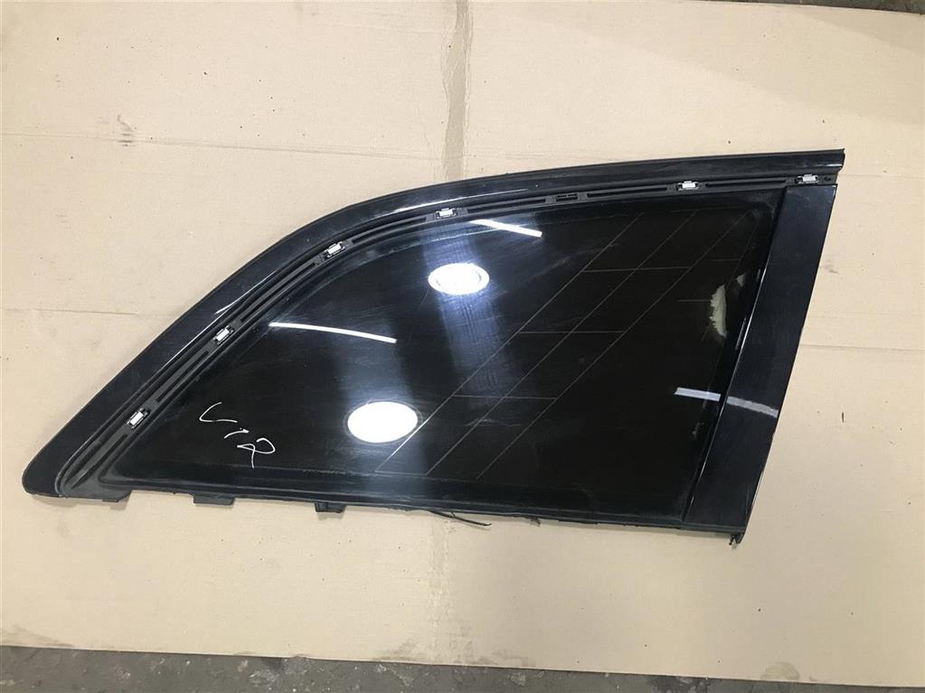 Audi Q7 (4L)  2005 - 2009 для стекло заднее правое глухое