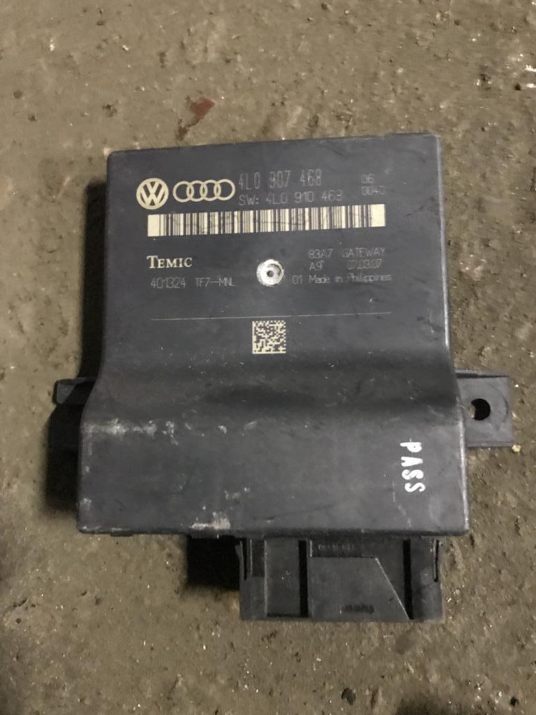 Audi Q7 (4L)  2005 - 2009 для диагностический интерфейс шин данных J533 (Gateway)