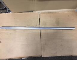 Молдинг стекла двери задней правой для Volkswagen Passat CC 2008-2012  запчасти бу