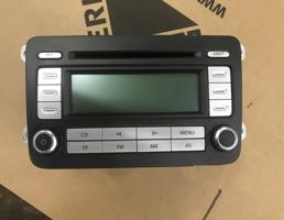 Магнитола для Volkswagen Jetta 2005-2011  запчасти бу