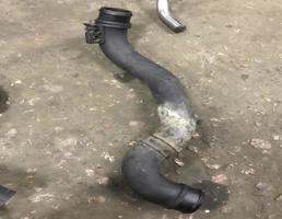 Патрубок для Volkswagen Sharan 1995-1999  запчасти бу