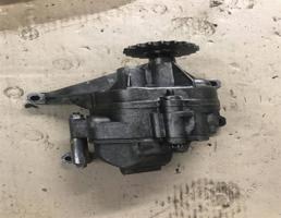 Насос масляный для Mercedes-Benz W204 C-classe 2006-2011  запчасти бу