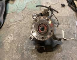 Кулак поворотный передний левый для Skoda Octavia (A7) 2013-2017  запчасти бу