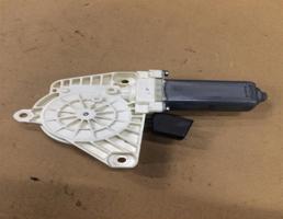 Мотор стеклоподъемника для Mercedes-Benz W218 C218 CLS 2010-2017  запчасти бу