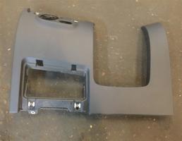 Накладка передней панели для Volkswagen Jetta 2011-2015  запчасти бу