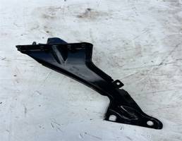 Кронштейн крыла для Audi A6 (C7 4G)2011-2014  запчасти бу