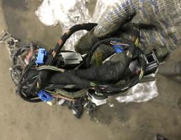 проводка печки задней для Audi Q7 (4L)  2005 - 2009  запчасти бу