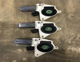 Мотор стеклоподъемника для Mercedes-Benz W218 C218 CLS 2010-2017  запчасти бу