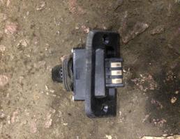 Концевой выключатель для Volkswagen Transporter T5 2003-2009  запчасти бу