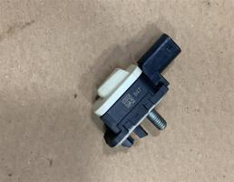 Датчик удара (Airbag) для Volkswagen Touareg NF 2010 -2014  запчасти бу