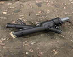 Фланец для Volkswagen Sharan 2010> (7N)  запчасти бу