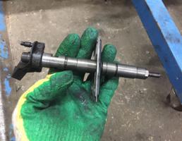 Форсунка дизельная для Audi Q7 (4L)  2005 - 2009  запчасти бу