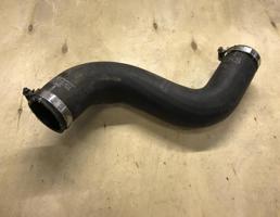 Патрубок для Audi A6 (C7 4G)2011-2014  запчасти бу