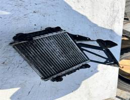 Радиатор дополнительный  для Audi A6 (C7 4G)2011-2014  запчасти бу