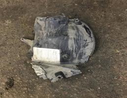 локер передний правый задняя часть для Mercedes-Benz W204 C-classe 2006-2011  запчасти бу