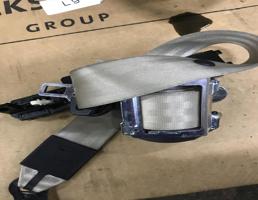 Ремень безопасности для Audi Q7 (4L)  2005 - 2009  запчасти бу