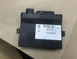 Блок управления центрального замка для Volkswagen Touareg 7L 2002-2006  запчасти бу
