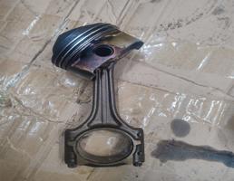 Поршень с шатуном для Volkswagen Passat (B6) 2005-2010  запчасти бу