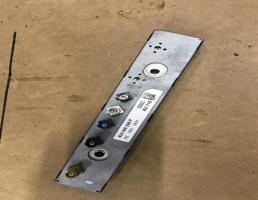 Усилитель антенны для Audi Q7 (4L)  2005 - 2009  запчасти бу