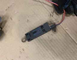 Помехоподавляющий фильтр для Mercedes-Benz W253 X253 GLC 2015-2019  запчасти бу