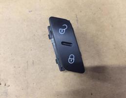 Кнопка центрального замка для Volkswagen Jetta 2005-2011  запчасти бу