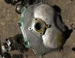 Крышка ГБЦ задняя для Audi Q7 (4L)  2005 - 2009  запчасти бу