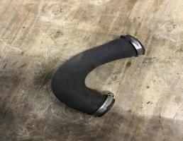 Патрубок интеркулера для Audi A4 (B8) 2007-2012  запчасти бу