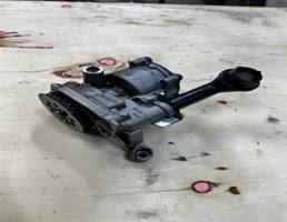 Насос масляный для Skoda Octavia (A7) 2013-2017  запчасти бу