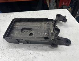 Площадка АКБ для Skoda Octavia (A7) 2013-2017  запчасти бу