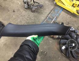 Облицовка крышки багажника для Audi Q7 (4L)  2005 - 2009  запчасти бу