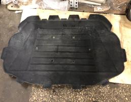 Шумоизоляция капота для Audi Q7 (4L)  2005 - 2009  запчасти бу