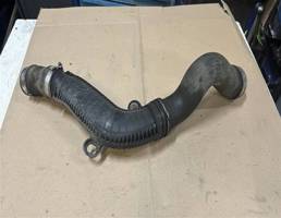 Патрубок интеркулера для Skoda Octavia (A5 1Z-) 2008-2013 рестайлинг  запчасти бу