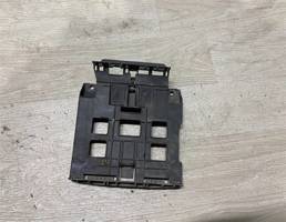 Кронштейн блока управления для Volkswagen Golf VI 2009-2012  запчасти бу