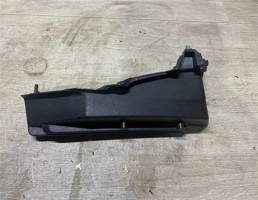 Направляющая полки багажника для Skoda Octavia (A7) 2013-2017  запчасти бу