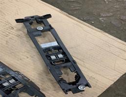 Кронштейн ручки для Mercedes-Benz W219 CLS 2004-2010  запчасти бу