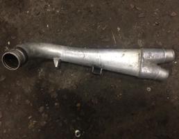 Трубка турбокомпрессора (турбины) для Audi Q7 (4L)  2005 - 2009  запчасти бу