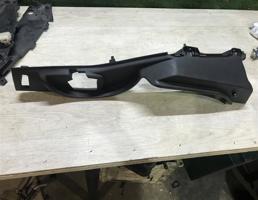 Направляющая полки багажника для Skoda Superb 2008-2015  запчасти бу