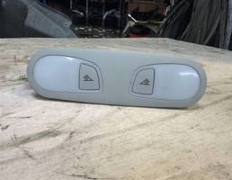 Плафон салонный для Audi A6 (C7 4G)2011-2014  запчасти бу