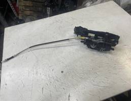 Кронштейн ручки для BMW 5-серия F10/F11 2009>  запчасти бу