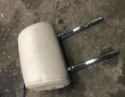 Подголовник передний правый для Audi Q7 (4L)  2005 - 2009  запчасти бу