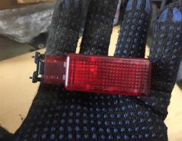 Фонарь двери для Volkswagen Touareg 7L 2002-2006  запчасти бу