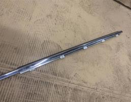 Молдинг стекла двери задней левой для Lexus GS 3 2004-2007  запчасти бу
