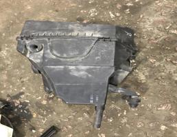 Корпус воздушного фильтра для Audi A6 (C6 4F) 2005-2008  запчасти бу