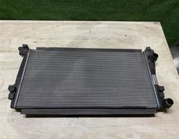 Радиатор основной для Skoda Octavia (A7) 2013-2017  запчасти бу