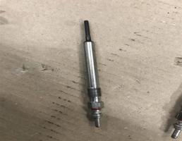 Свеча накала для Volkswagen Transporter T5 2009-2015  запчасти бу