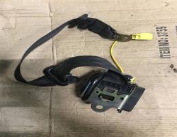 Ремень безопасности для Volkswagen Touareg 7L 2002-2006  запчасти бу