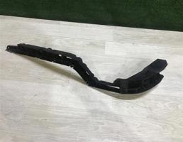 Направляющая заднего бампера правая для Volkswagen Passat (B7) 2011-2015  запчасти бу