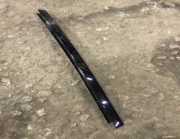 Направляющая стекла двери для Mercedes-Benz W166 X166 GL 2012-2016  запчасти бу