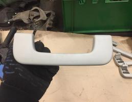 Ручка потолочная для Audi A6 (C6 4F) Allroad quattro 2005-2012  запчасти бу